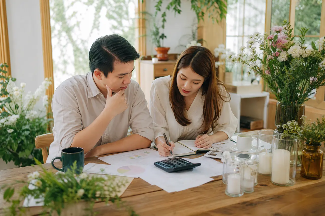 Comment calculer le budget réel d'un mariage pour 80 invités : la méthode poste par poste