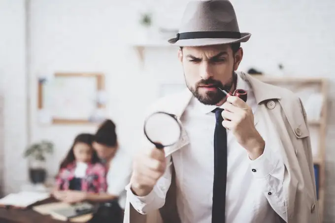 Comment devenir detective privé