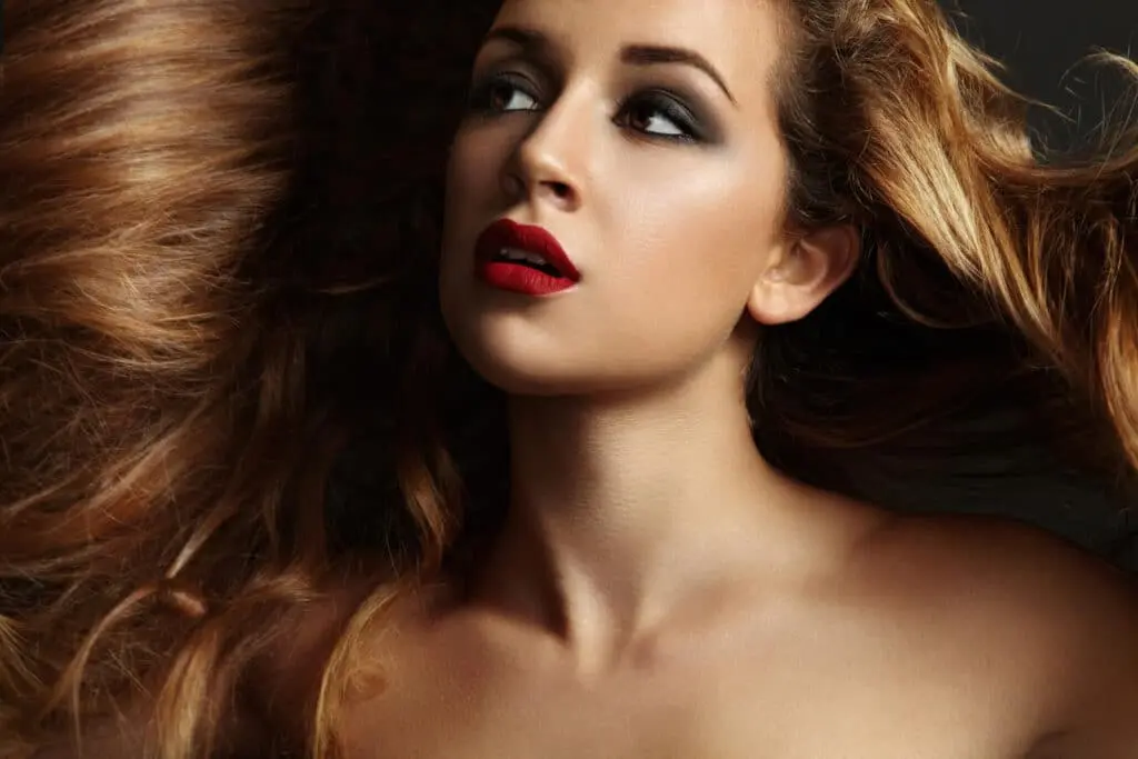 Comment donner du volume aux cheveux