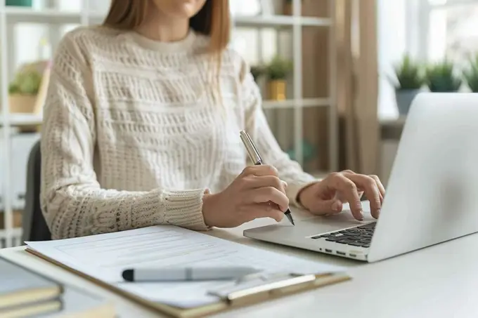 Comment faire une demande d’autorisation de travail ?