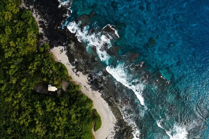 Comment les îles éphémères de l’océan Pacifique inspirent-elles les écrivains ?