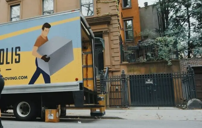 Location de camion : Comment choisir la bonne capacité de charge pour votre déménagement ?