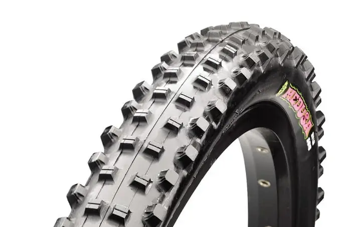 Pneu VTT : pourquoi choisir un pneu VTT ?